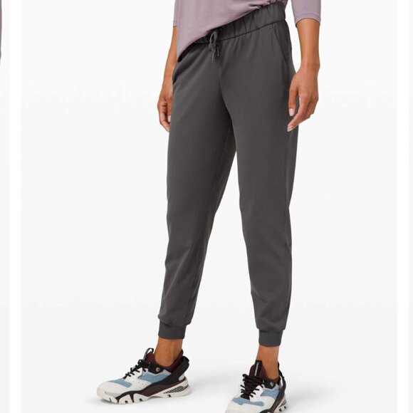 LULULEMON On The Fly Joggers *Luxtreme 28” Graphite Grey Size 2 - Picture 1 of 14
